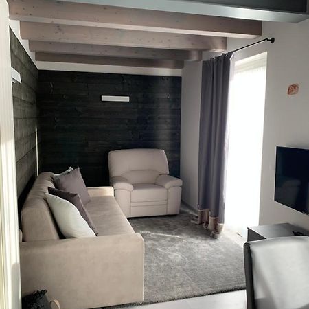 Alpin Sun Apartment Temu Ngoại thất bức ảnh